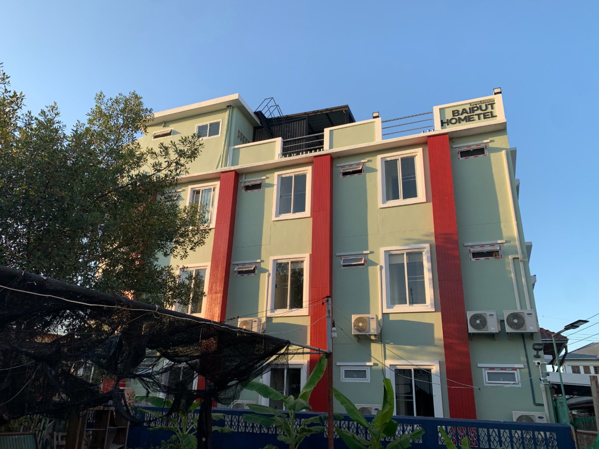 1 Bed Condo — photo 3