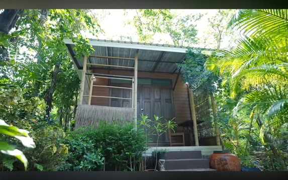 1 Bed Condo — photo 2