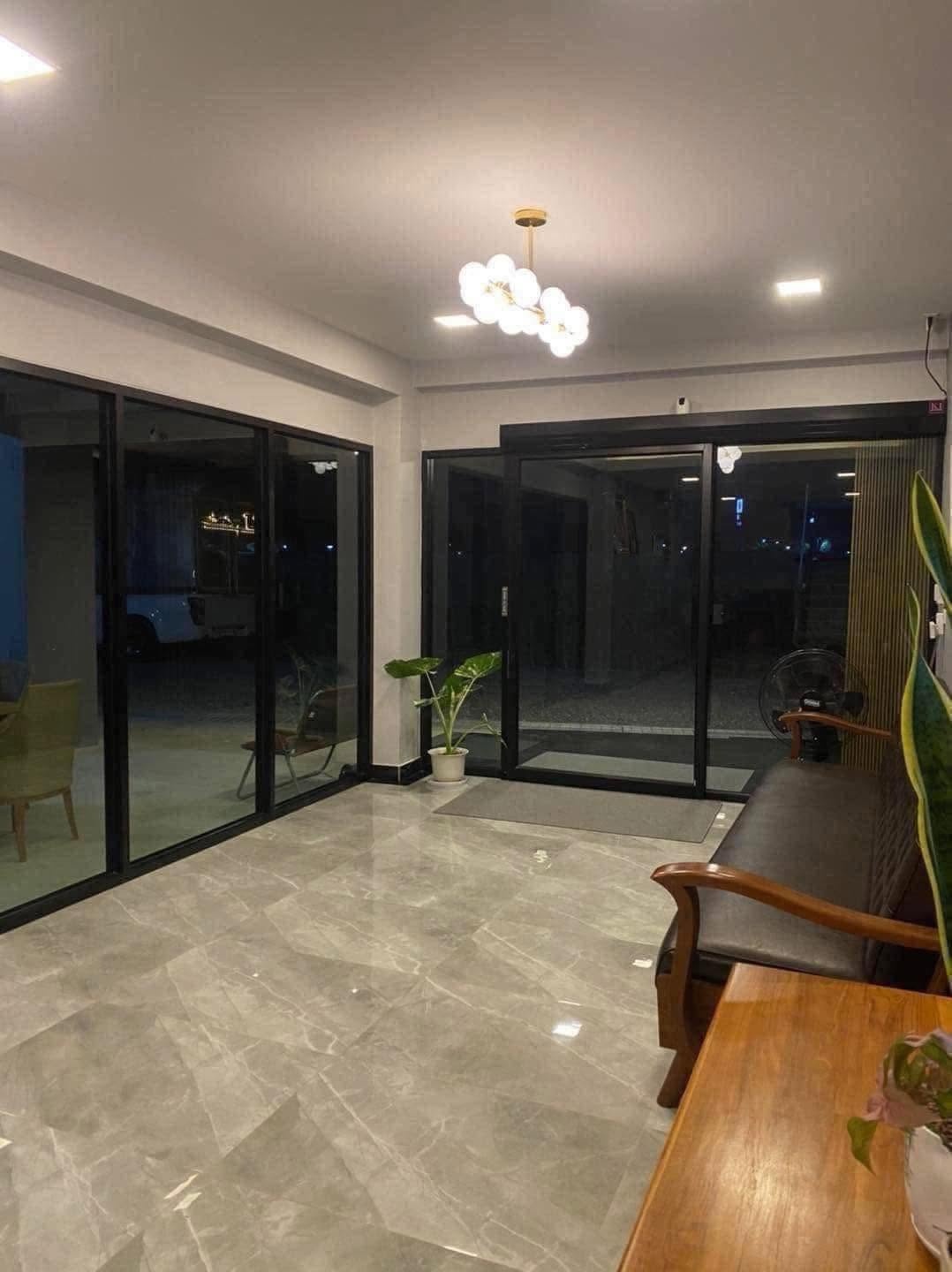 1 Bed Condo — photo 3