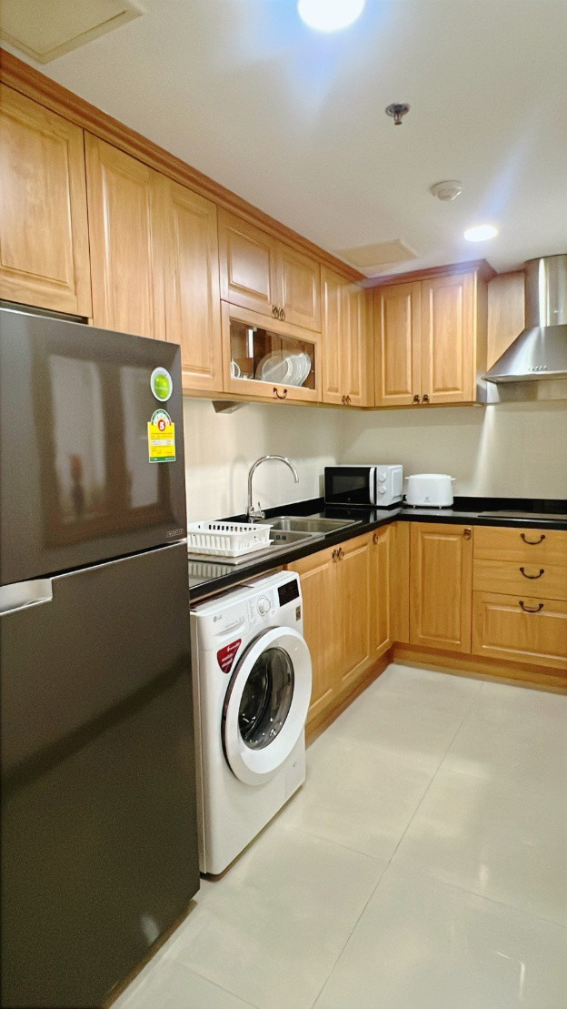 1 Bed Condo · Watthana, bangkok — photo 4