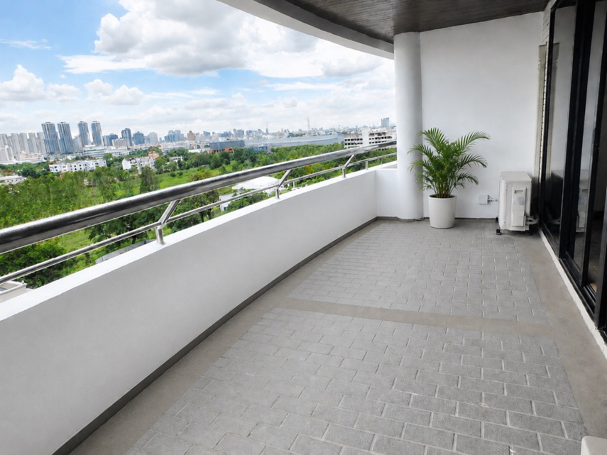 1 Bed Condo · Huai Khwang, bangkok — photo 2