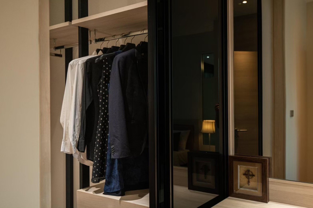 1 Bed Condo · Khlong Toei, bangkok — photo 2