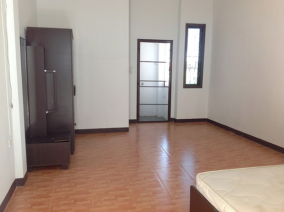 Condo — photo 3
