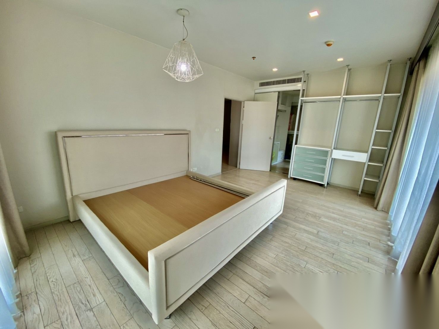 1 Bedroom Condo for sale at Noble Solo — photo 2