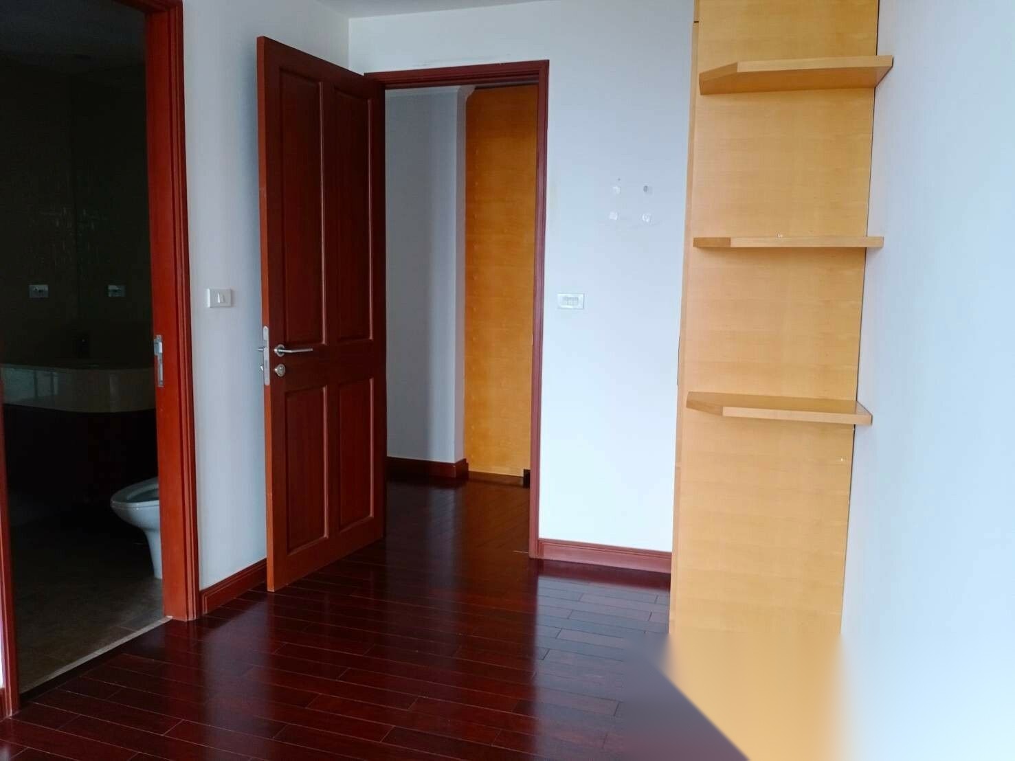 3 Bedroom Condo for sale at Baan Rajprasong [Leasehold] — photo 5