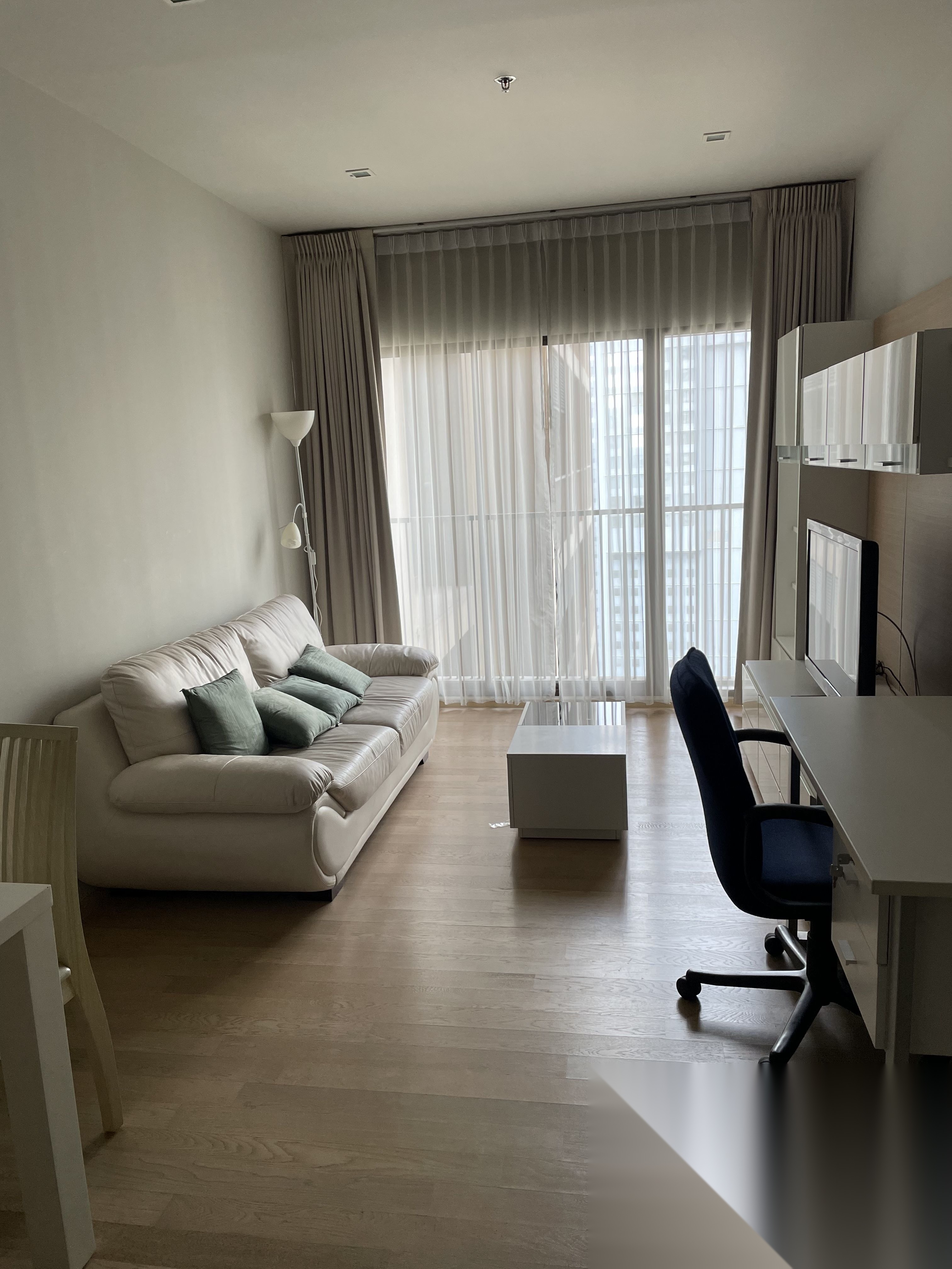 1 Bedroom Condo for sale at Noble Refine — photo 2