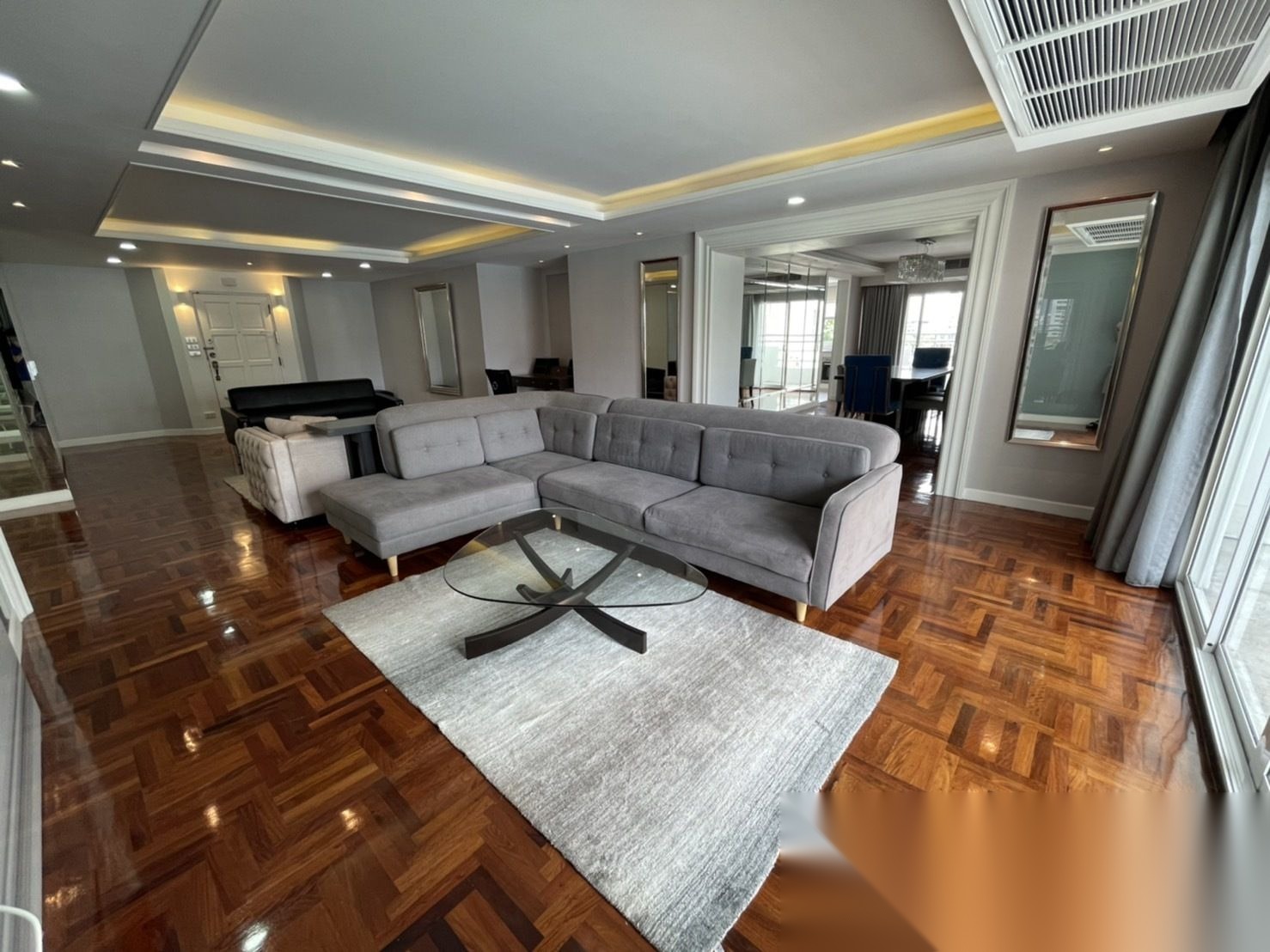 3 Bedroom Condo for sale at Regent On The Park 3 — photo 2