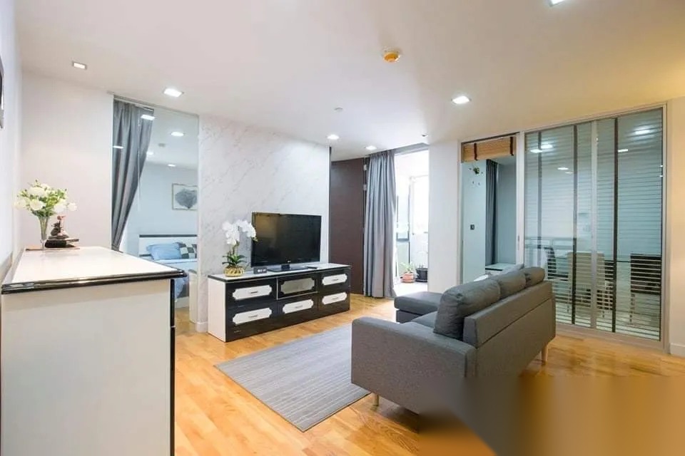 1 Bedroom Condo for sale at Quad Silom — photo 2