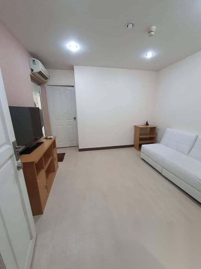 1 Bedroom Condo for sale at Zenith Place @ Huay Kwang — photo 2