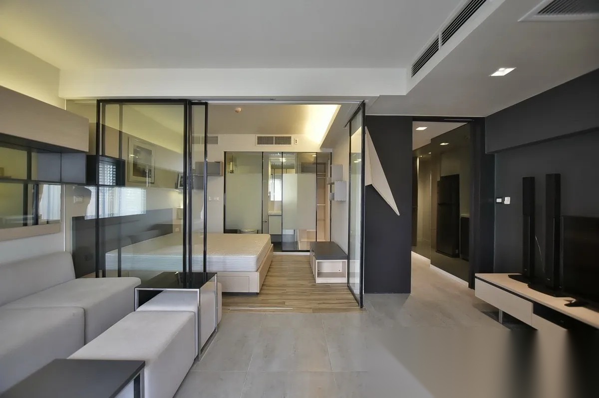 1 Bedroom Condo for sale at Circle S Sukhumvit 12 — photo 1