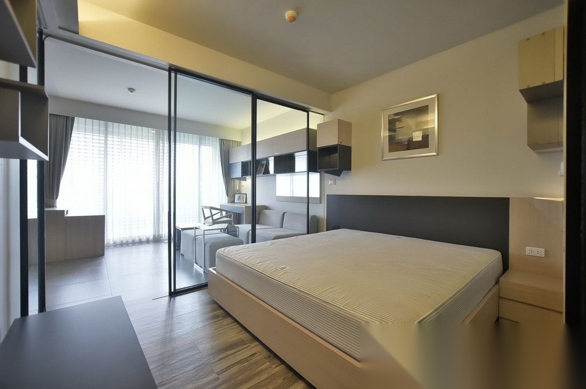 1 Bedroom Condo for sale at Circle S Sukhumvit 12 — photo 5