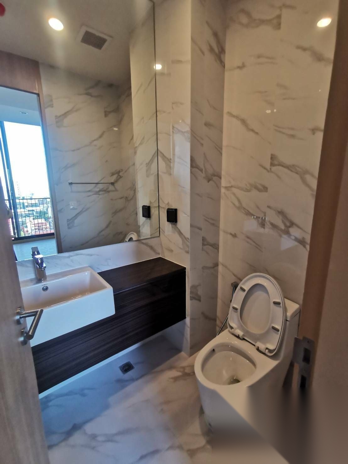 2 Bedroom Condo for sale at Noble BE19 — photo 3