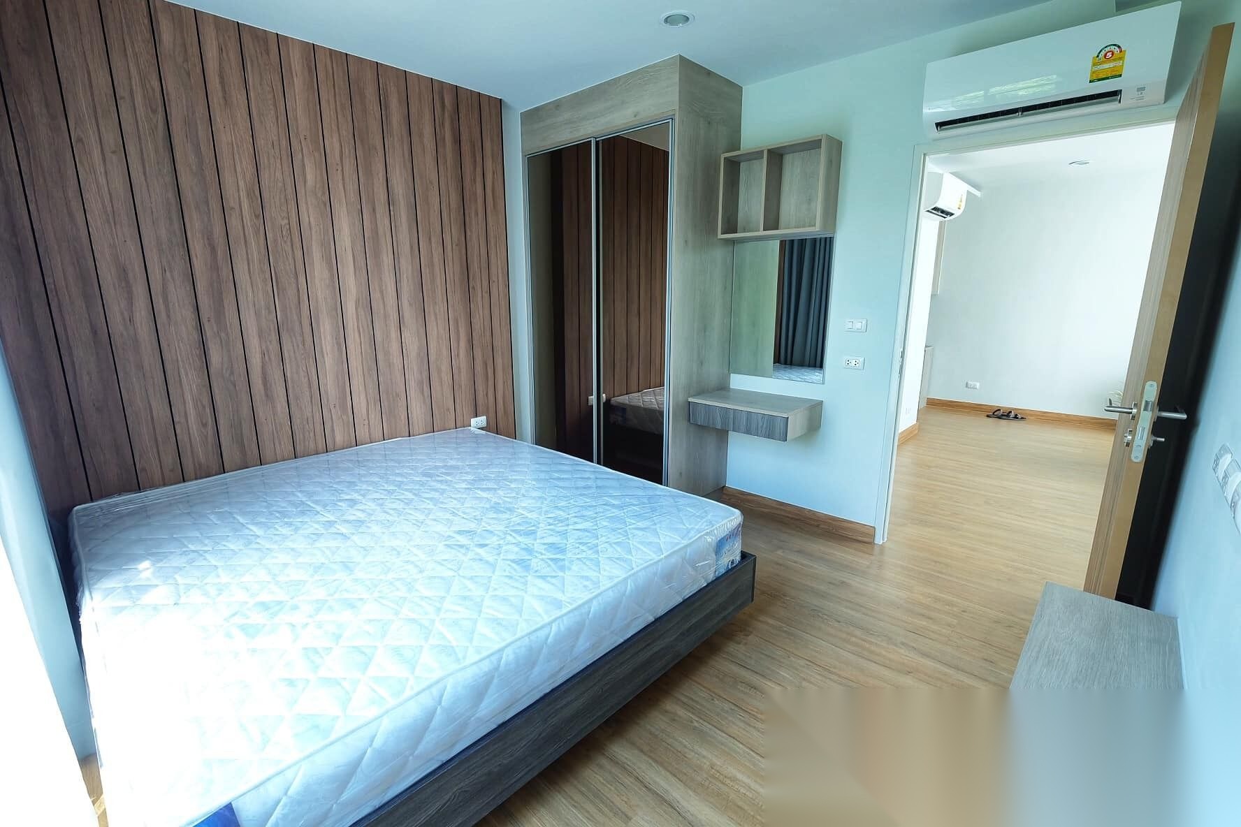 1 Bedroom Condo for sale at The Unique Ekamai-Ramintra — photo 1