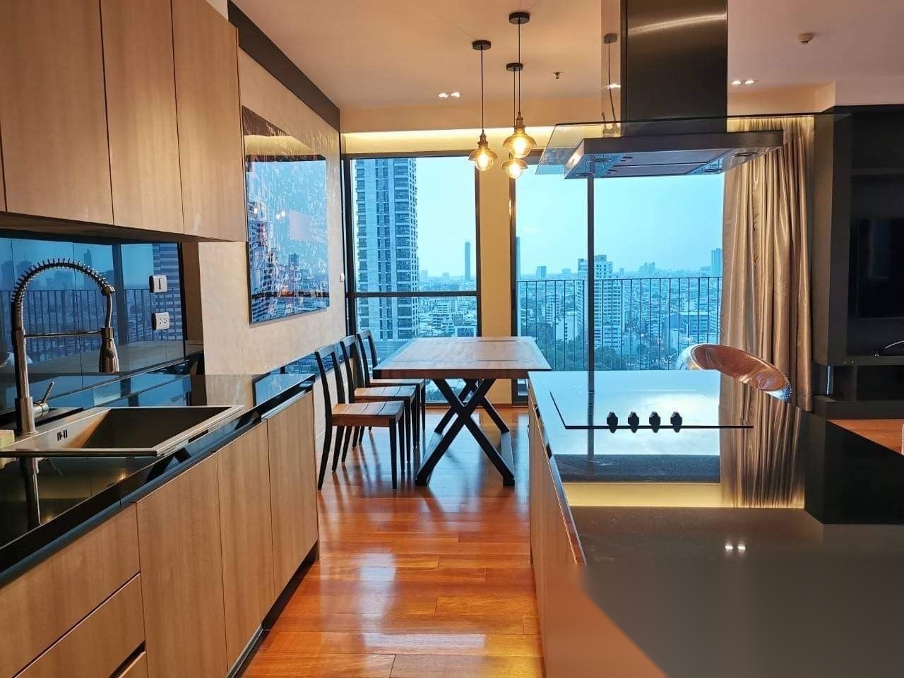 2 Bedroom Condo for sale at The Parco Condominium — photo 2