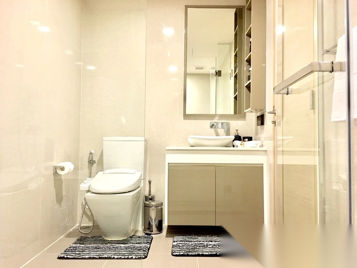 1 Bedroom Condo for sale at Liv At 49 — photo 5