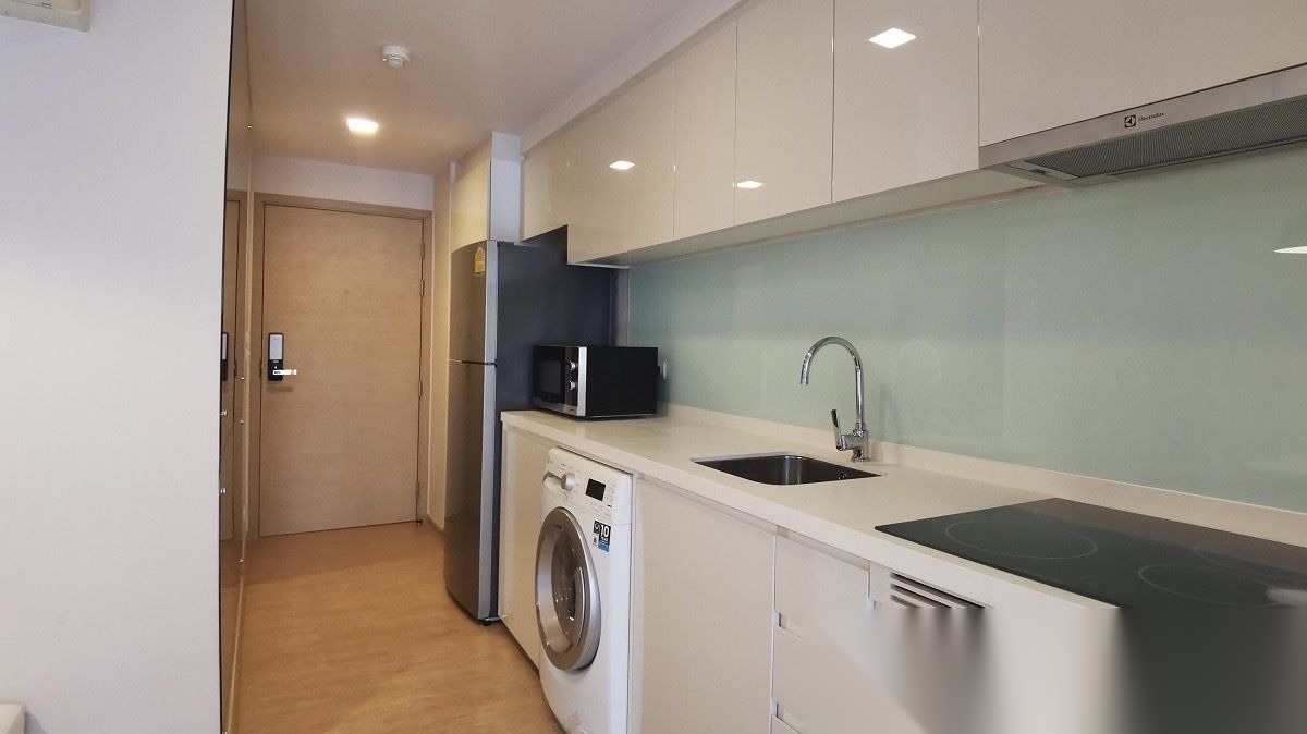 2 Bedroom Condo for sale at Liv At 49 — photo 4