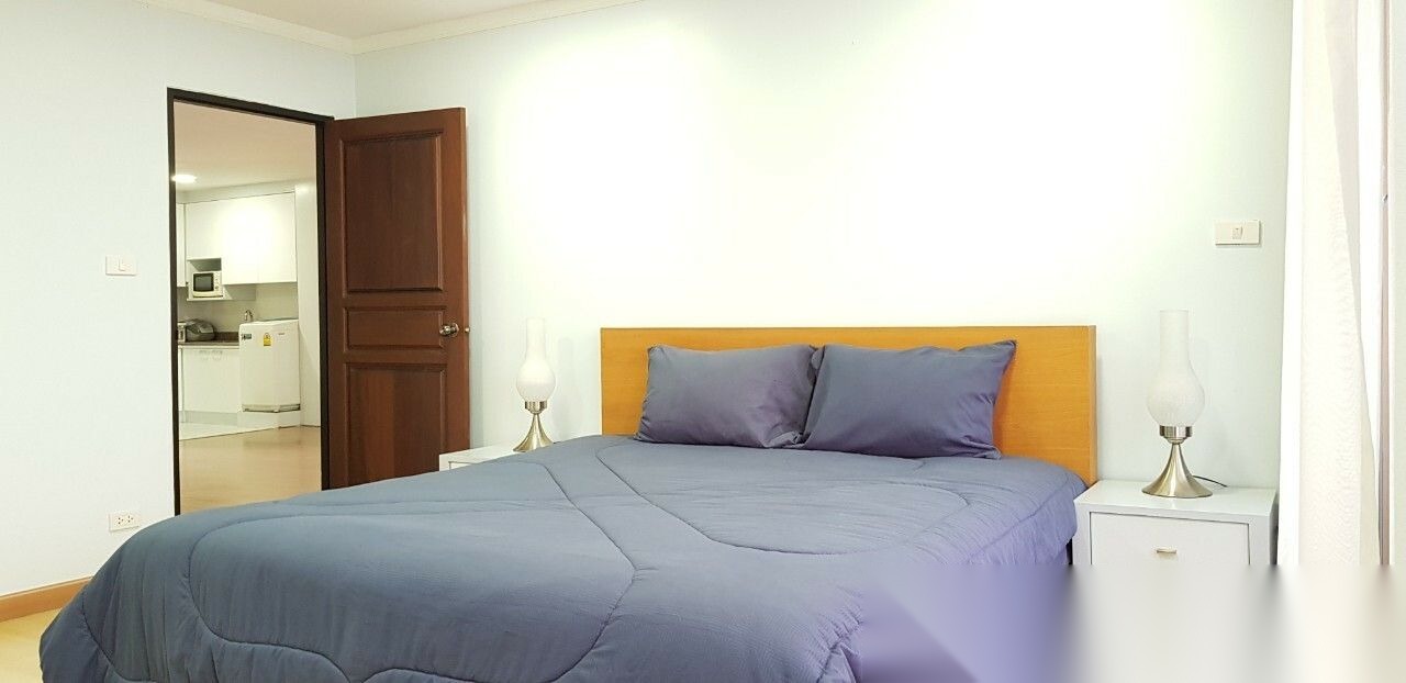 2 Bedroom Condo for sale at Supalai Place — photo 1