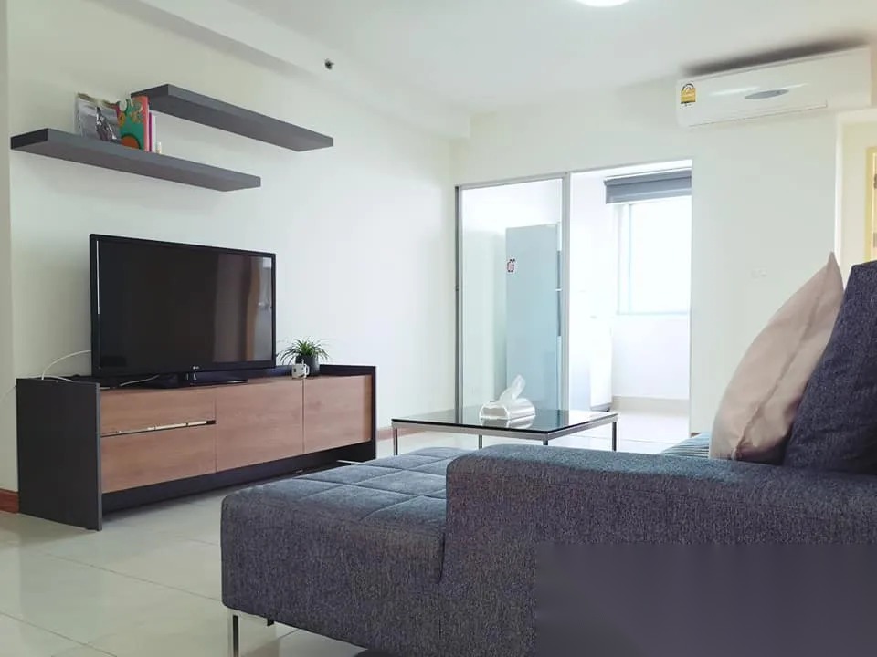 2 Bedroom Condo for sale at Supalai Park Ekkamai-Thonglor — photo 2