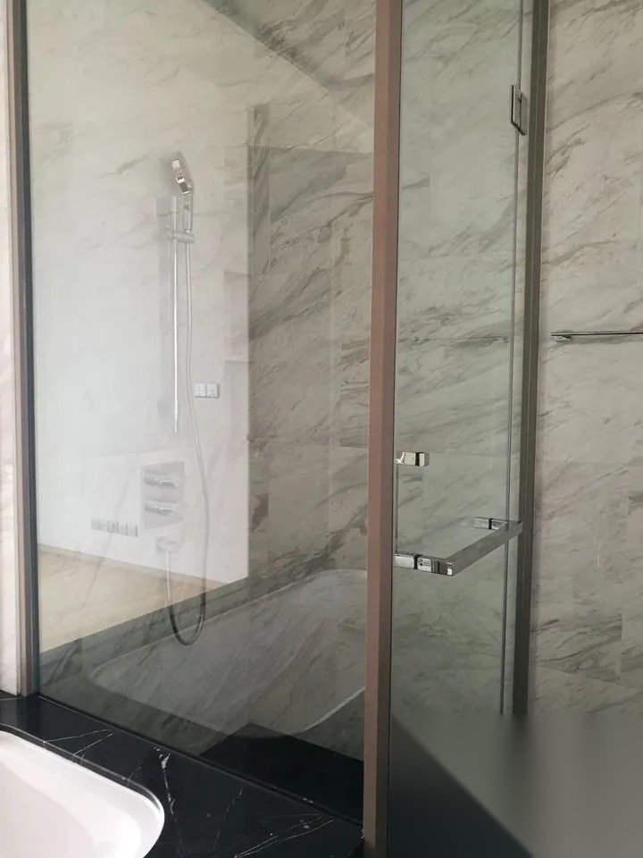 1 Bedroom Condo for sale at Saladaeng One — photo 4