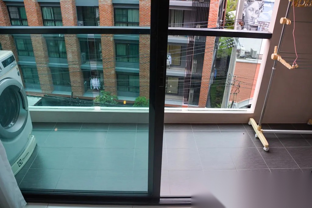 2 Bedroom Condo for sale at Le Cote Thonglor 8 — photo 2