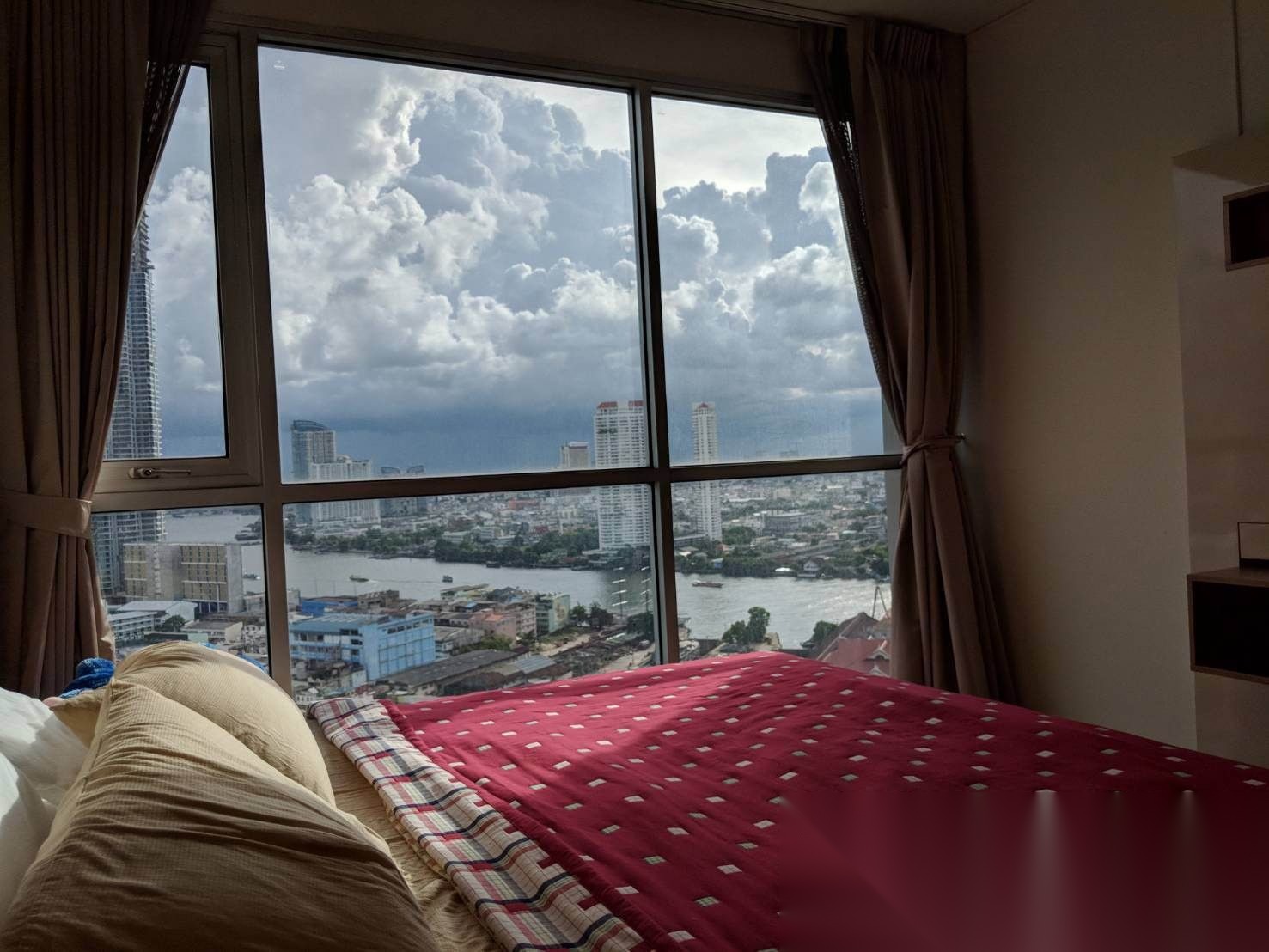 2 Bedroom Condo for sale at Rhythm Sathorn — photo 4