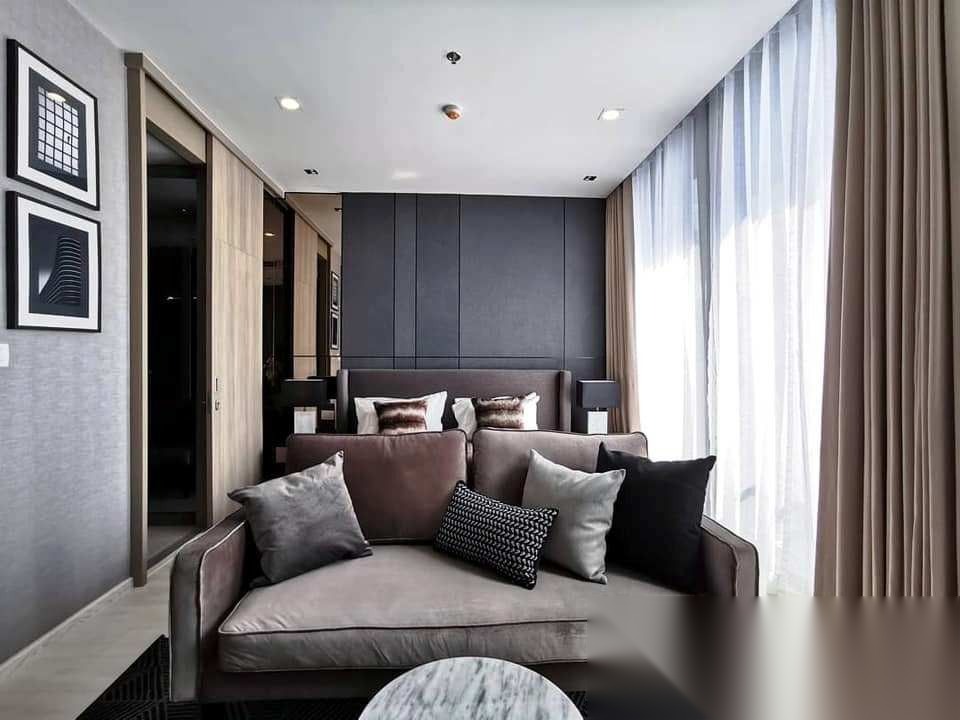 1 Bedroom Condo for sale at Noble Ploenchit — photo 3