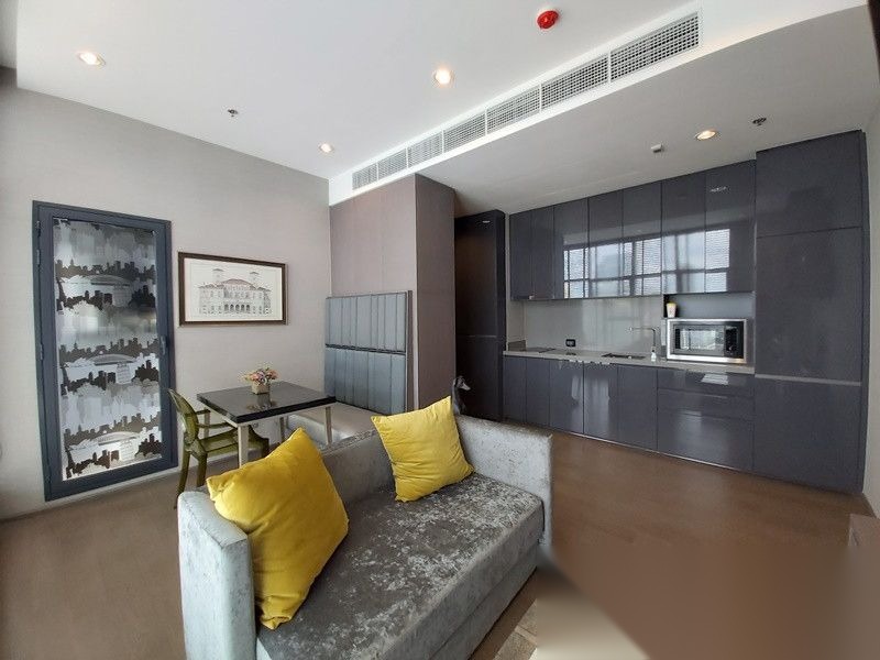 1 Bedroom Condo for sale at The Diplomat Sathorn — photo 1