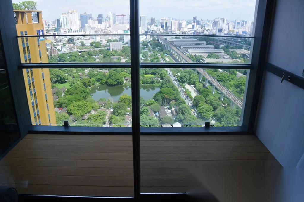 1 Bedroom Condo for sale at Circle Living Prototype — photo 2