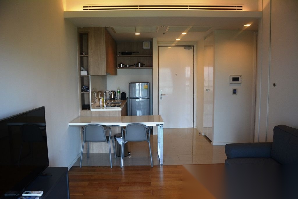 1 Bedroom Condo for sale at Circle Living Prototype — photo 4