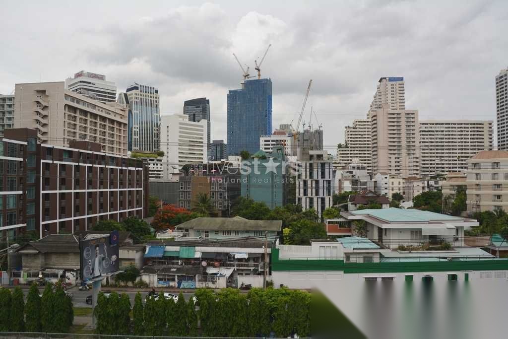 2 Bedroom Condo for sale at The Tempo Ruamrudee — photo 1