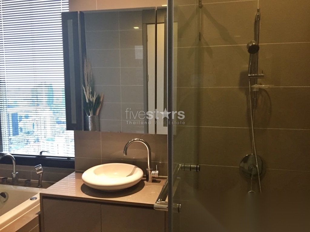 2 Bedroom Condo for sale at M Silom — photo 5