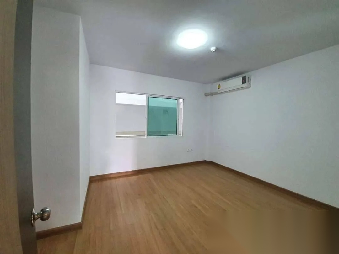 2 Bedroom Condo for sale at Supalai River Resort — photo 3
