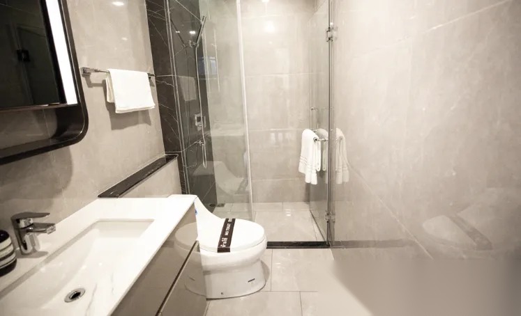 1 Bedroom Condo for sale at One 9 Five Asoke - Rama 9 — photo 4