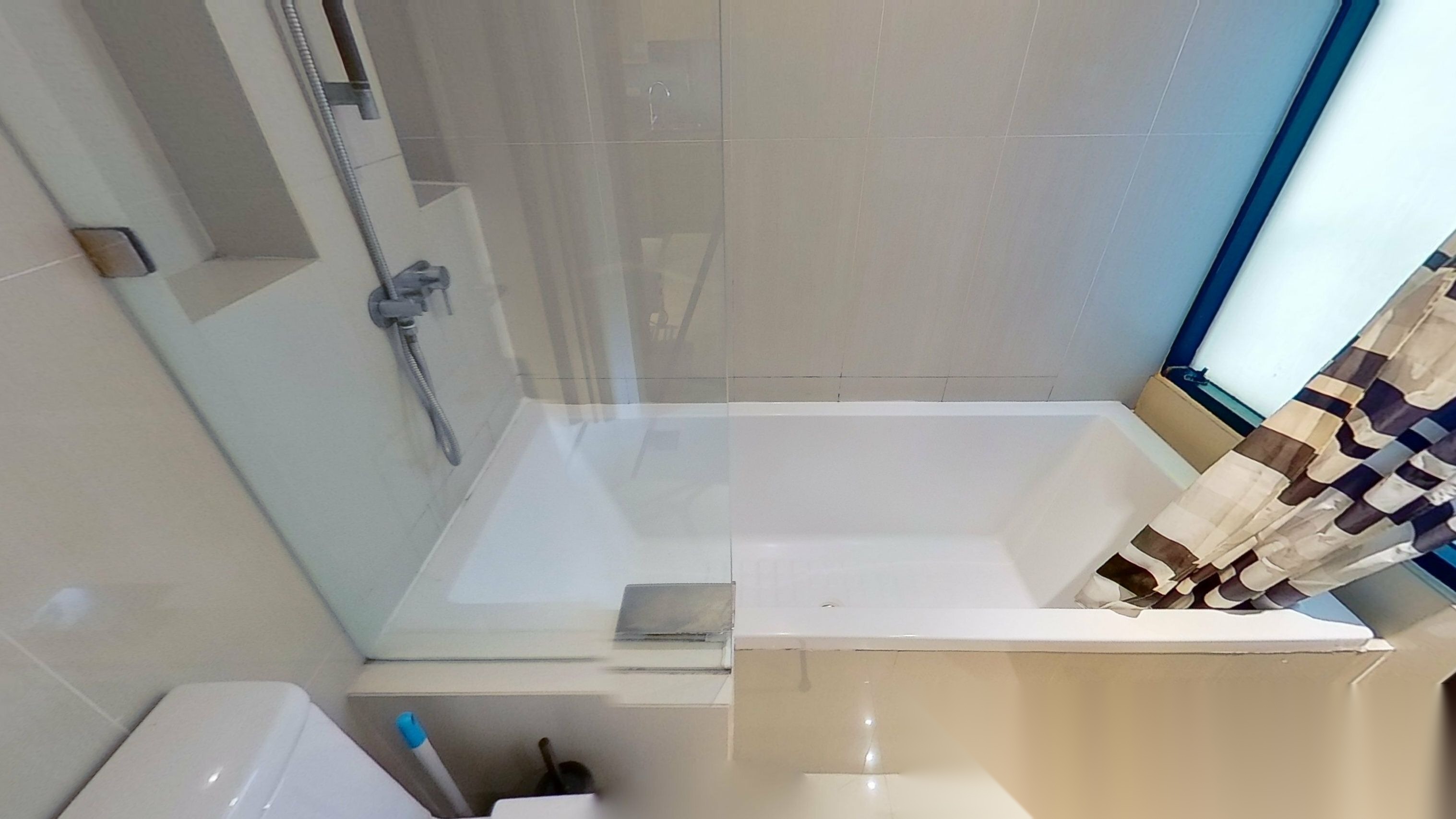 1 Bedroom Condo for sale at Sathorn Gardens — photo 5