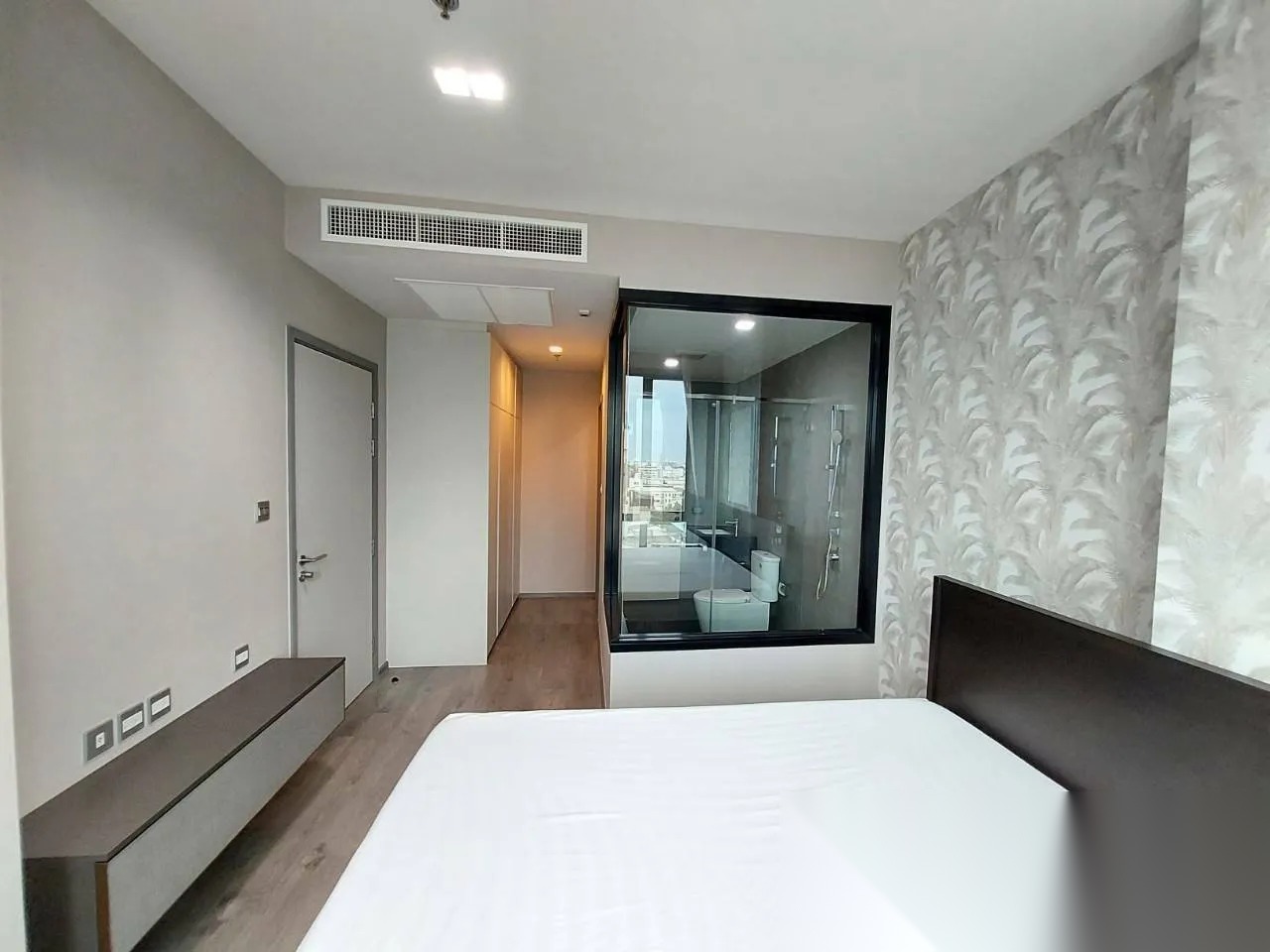2 Bedroom Condo for sale at Whizdom Avenue Ratchada - Ladprao — photo 3