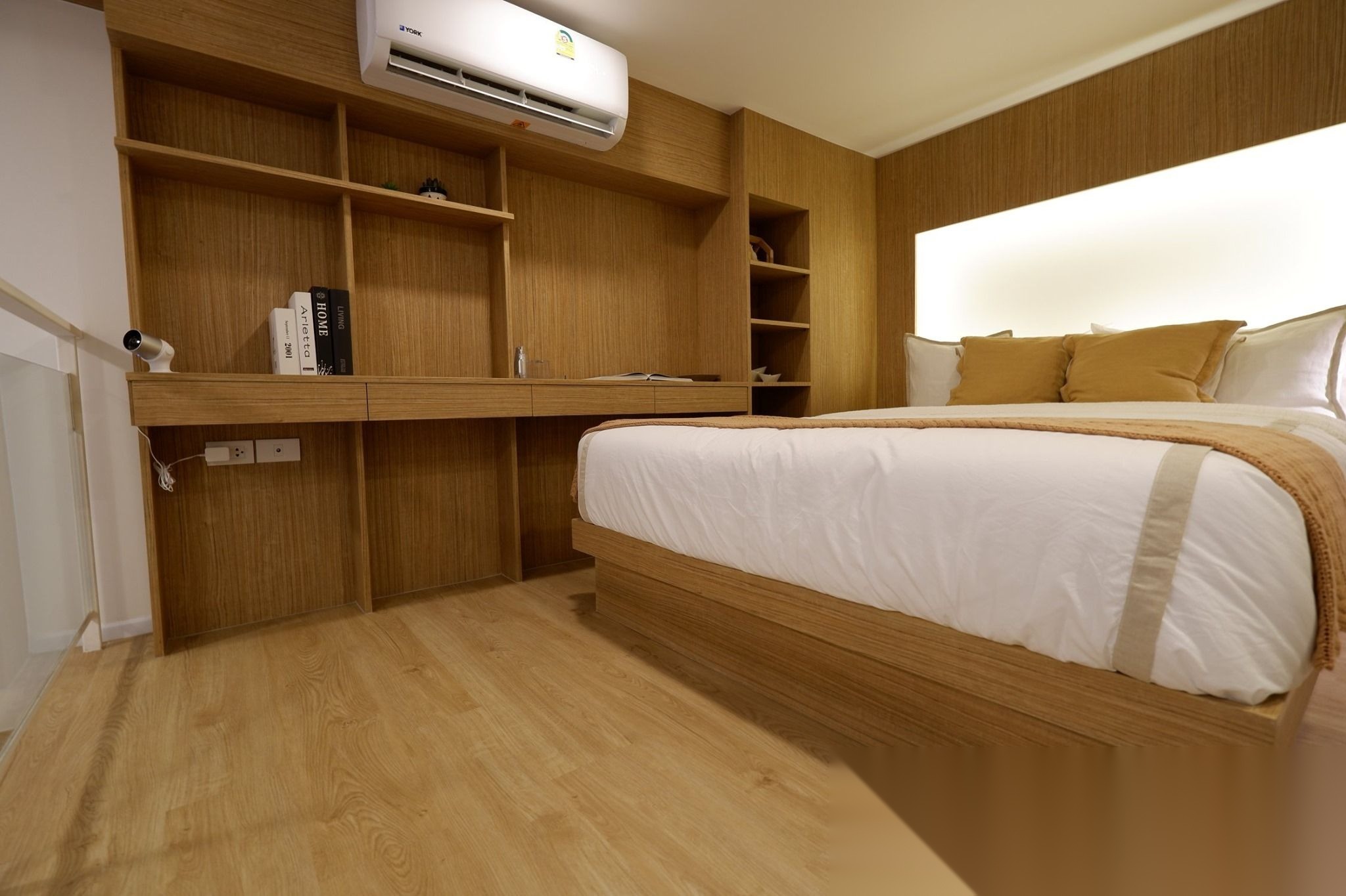 1 Bedroom Condo for sale at Landmark @MRTA Station — photo 1