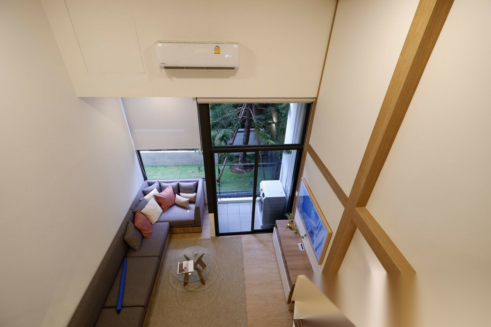 1 Bedroom Condo for sale at Landmark @MRTA Station — photo 5
