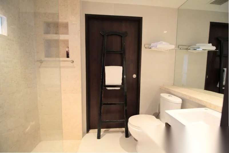 1 Bedroom Condo for sale at The Rajdamri [Leasehold] — photo 5