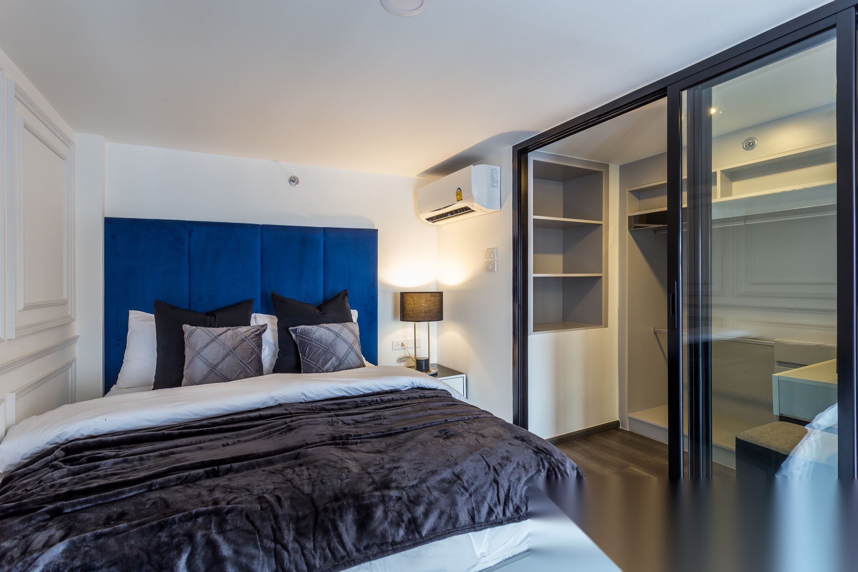 1 Bedroom Condo for sale at Knightsbridge Space Ratchayothin — photo 5