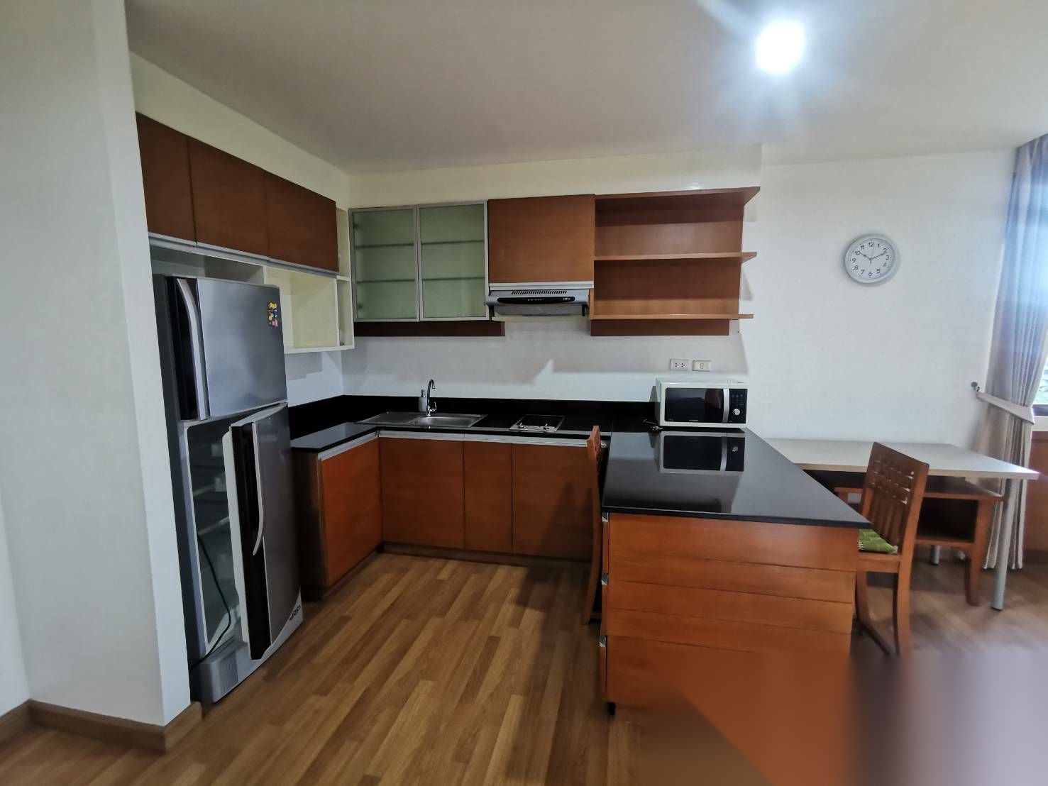 1 Bedroom Condo for sale at The Roof Garden Onnut — photo 3