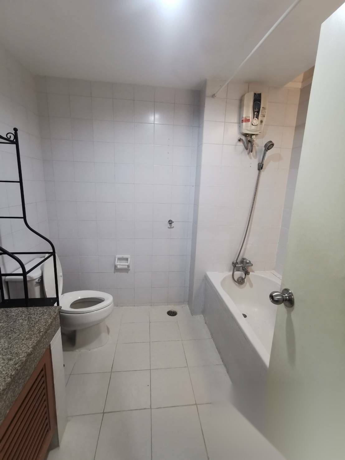 1 Bedroom Condo for sale at The Roof Garden Onnut — photo 5