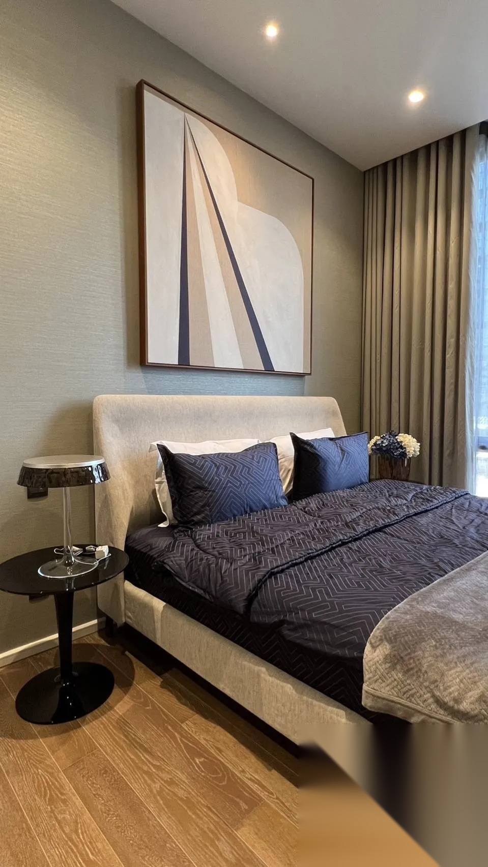 1 Bedroom Condo for sale at Muniq Langsuan — photo 3