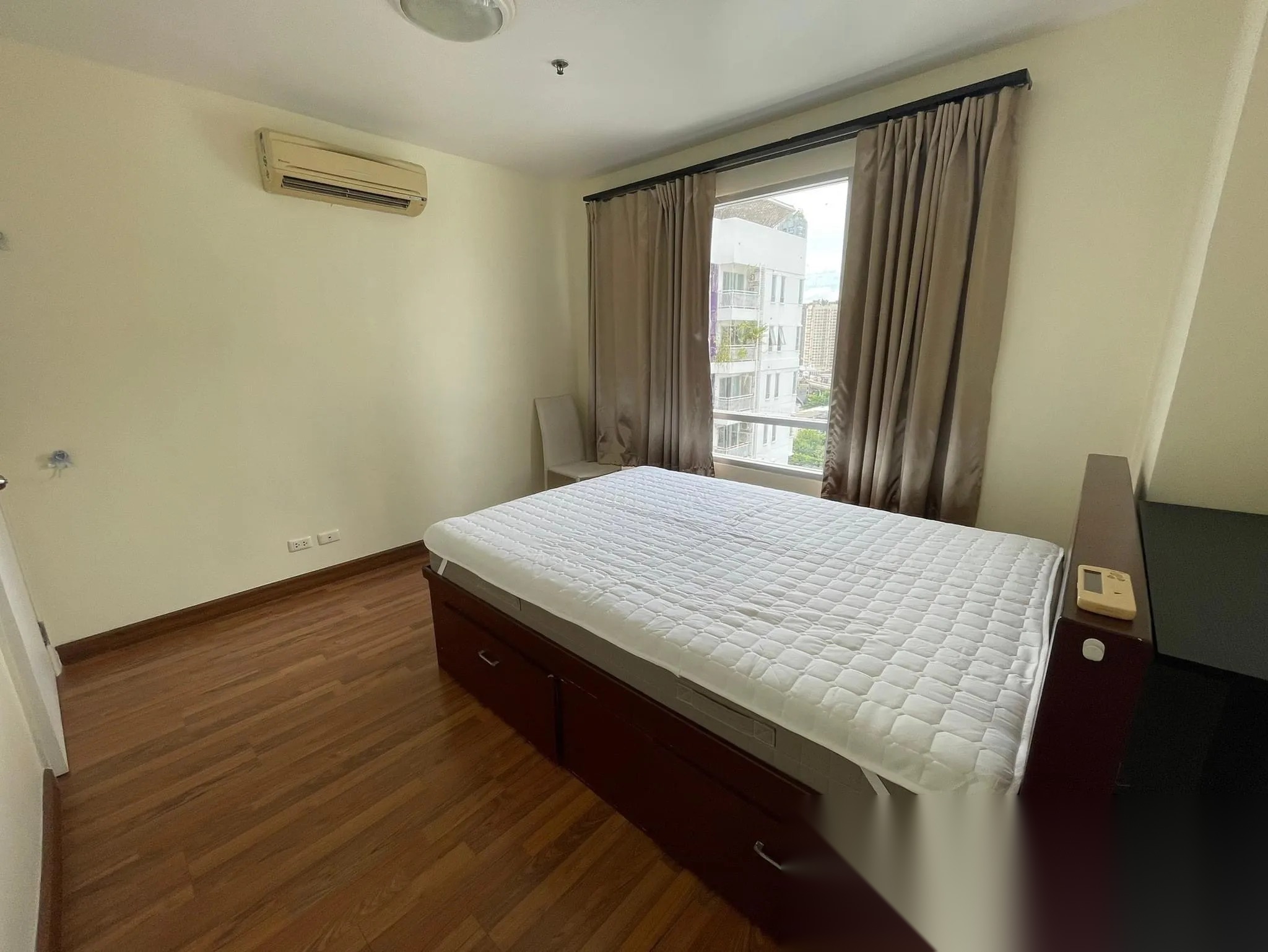 2 Bedroom Condo for sale at Sukhumvit Plus — photo 3