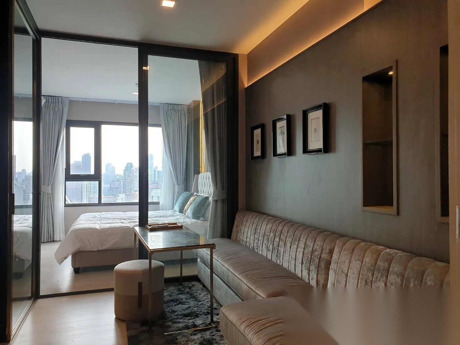 1 Bedroom Condo for sale at Life One Wireless — photo 2