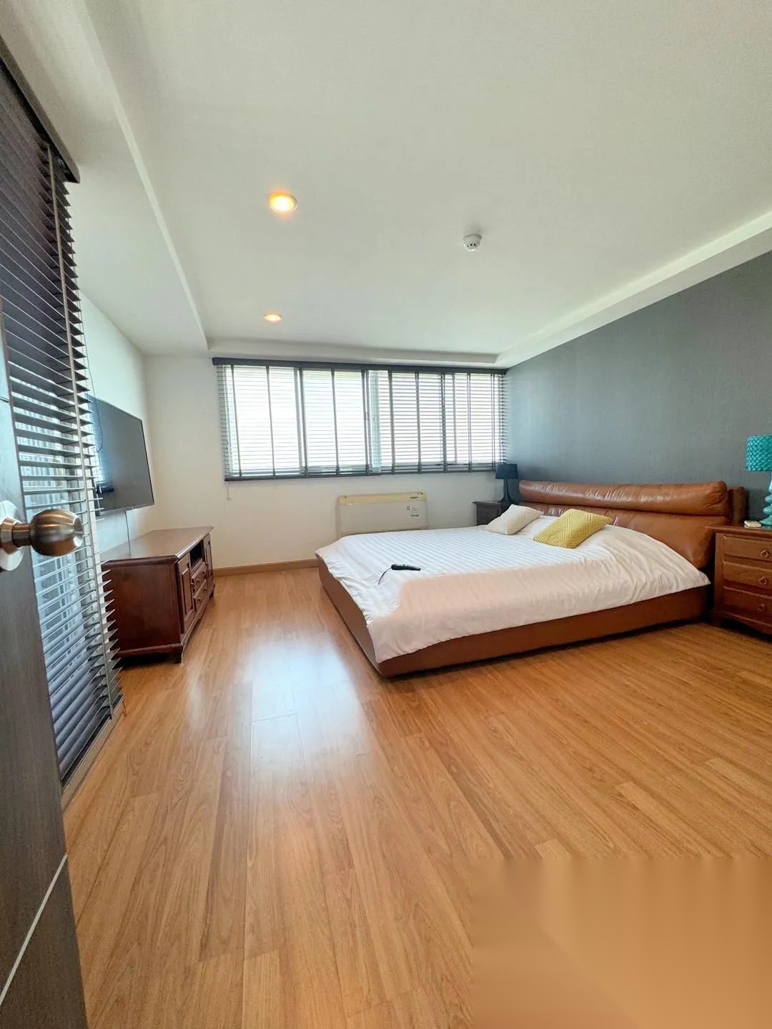 3 Bedroom Condo for sale at Tai Ping Towers — photo 4