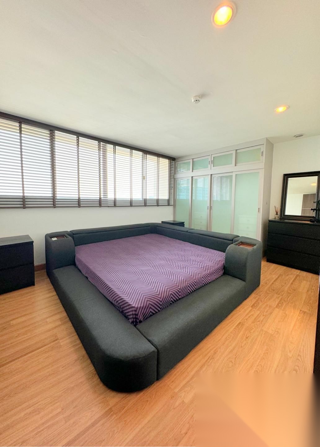 3 Bedroom Condo for sale at Tai Ping Towers — photo 5