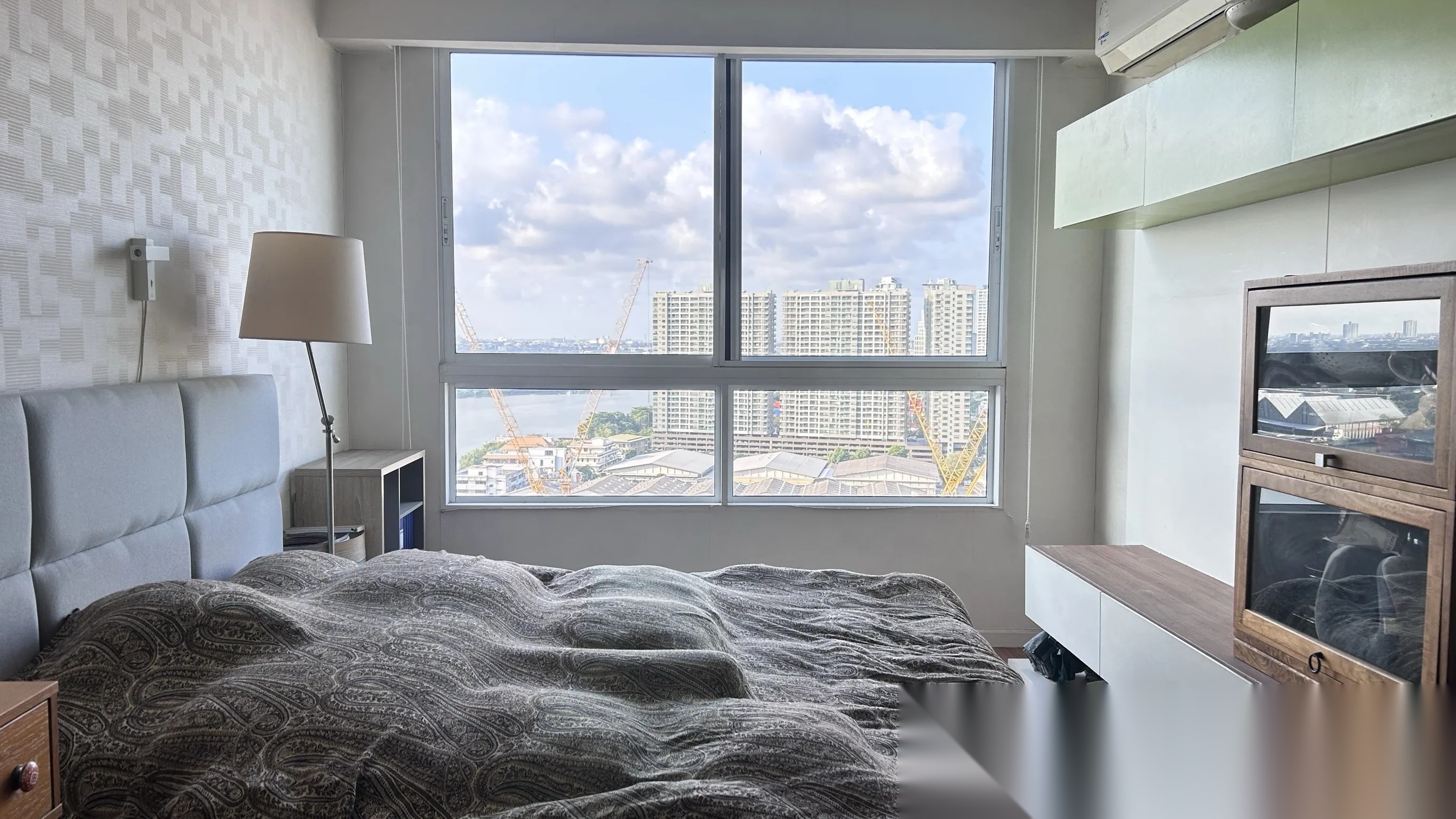 1 Bedroom Condo for sale at Supalai Prima Riva — photo 4
