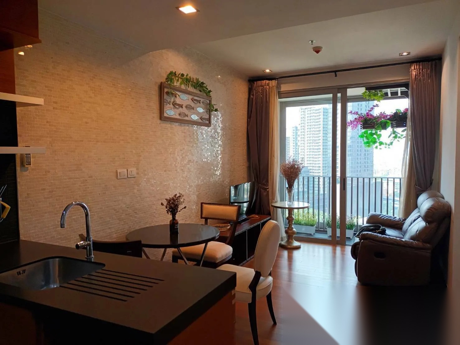 2 Bedroom Condo for sale at Ashton Morph 38 — photo 2