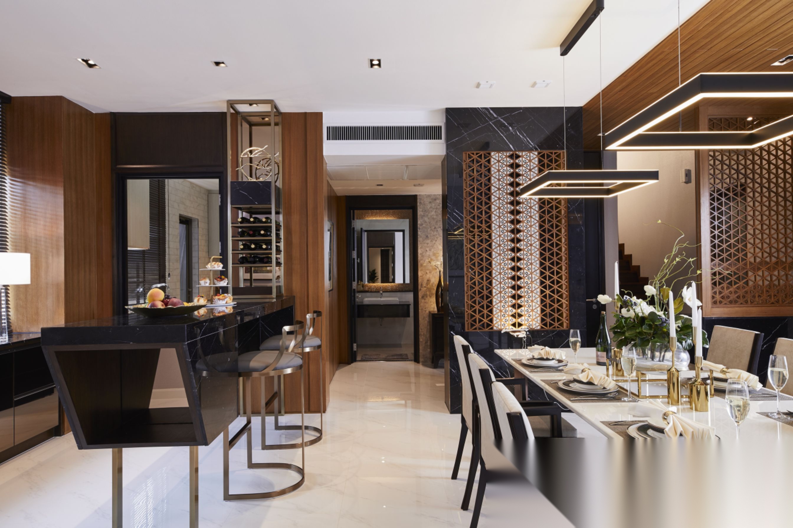 5 Bedroom House for sale at Perfect Masterpiece Rama 9 - Krungthep Kreetha — photo 5
