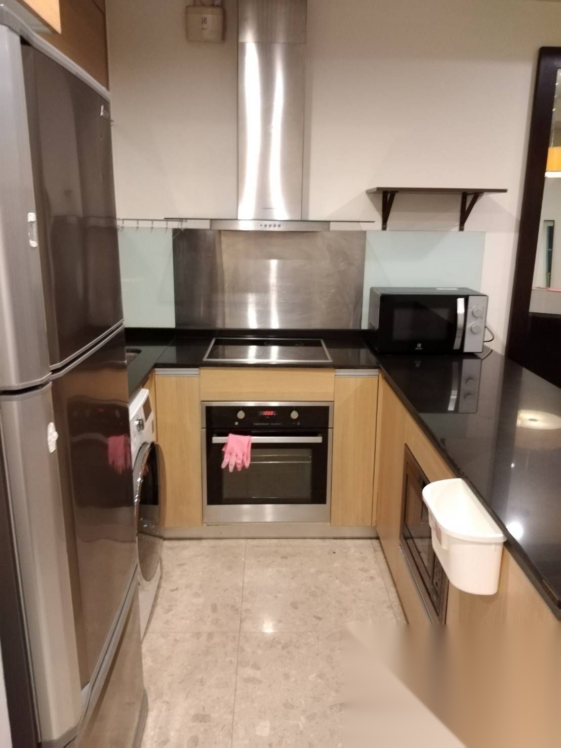 2 Bedroom Condo for sale at Sathorn Gardens — photo 3